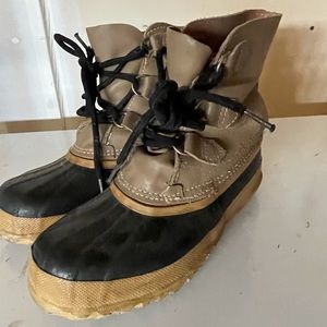 Classic Sorel boots- size 7.5 (no liner)